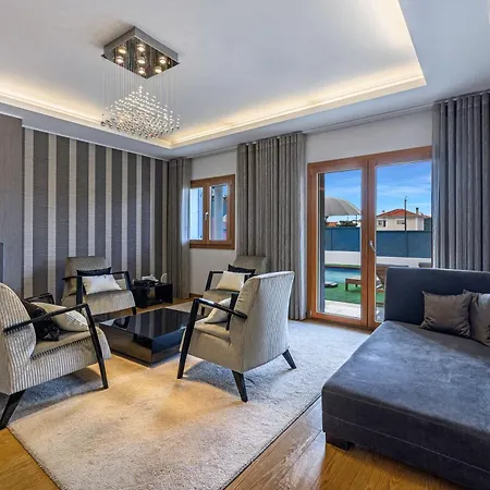Elyra Cascais - Private Luxury With Spa, Cinema & Gym